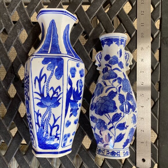 Chinoiserie Wall Pockets - Blue and White Wall Vases - Picture 6 of 14